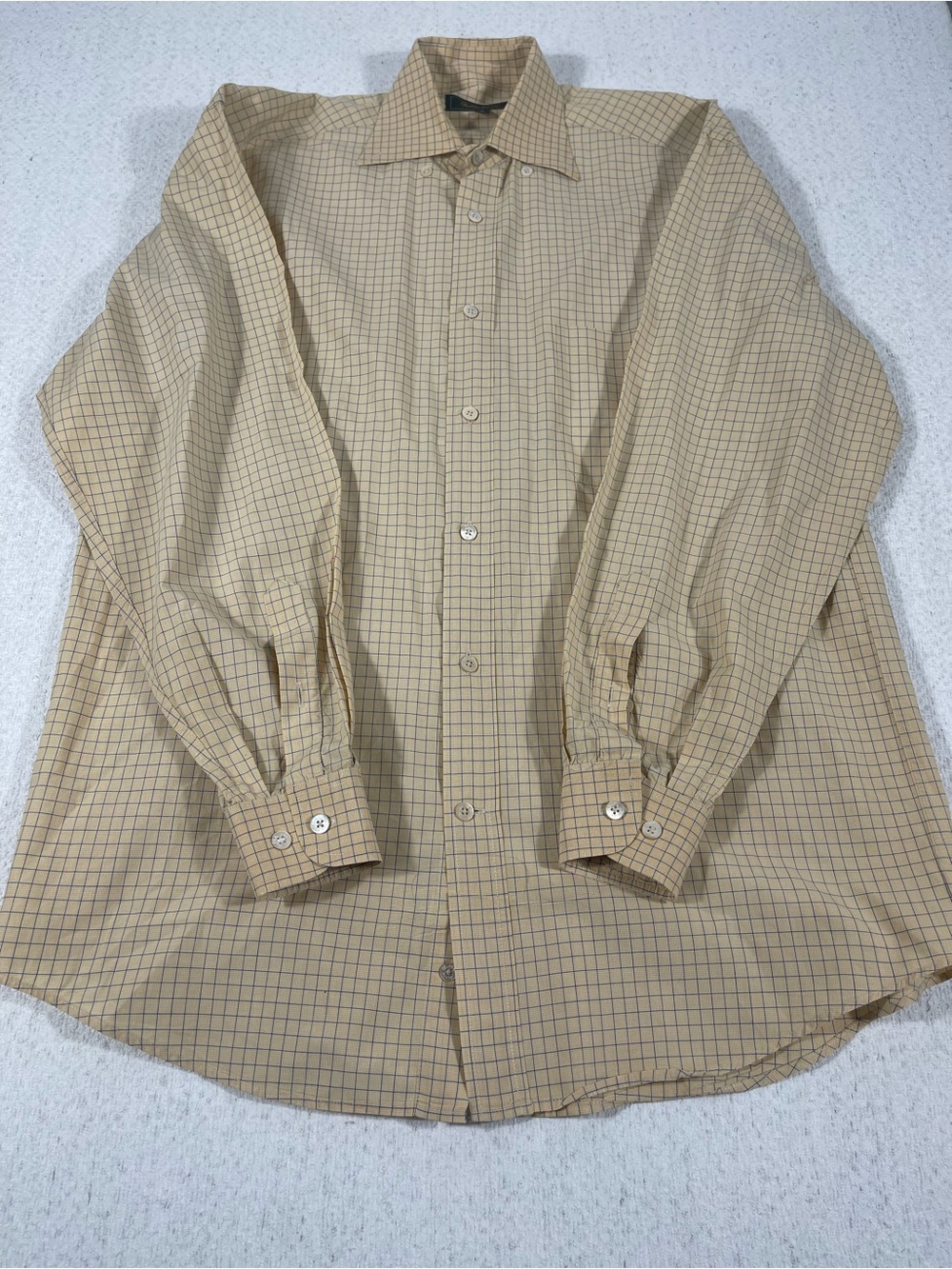 Bobby Jones Button Down Men’s Shirt Beige/Blue Plaid 100% Cotton Medium SKU#0433
